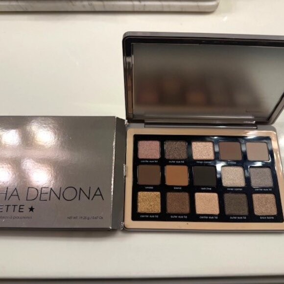 NATASHA DENONA  Glam Eyeshadow Palette  New Boxed - Picture 3 of 4